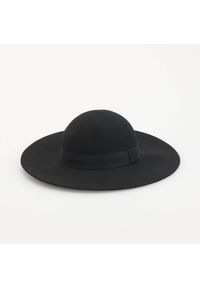 Reserved - Wełniany kapelusz z dekoracyjnym paskiem - Czarny. Kolor: czarny. Materiał: wełna #1