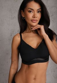 Renee - Czarny Biustonosz Ozdobiona Przezroczystymi Wstawkami z Usztywnieniem Seanael. Kolor: czarny. Materiał: dresówka. Rodzaj stanika: przezroczysty. Wzór: aplikacja #2