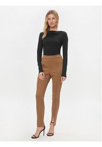 Vero Moda Bluzka Carol 10300935 Czarny Regular Fit. Kolor: czarny. Materiał: syntetyk