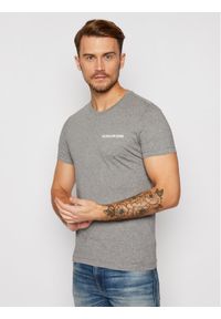 Calvin Klein Jeans T-Shirt Institutional J30J307852 Szary Slim Fit. Kolor: szary. Materiał: bawełna #1