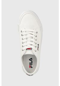 Fila tenisówki damskie kolor biały. Nosek buta: okrągły. Zapięcie: sznurówki. Kolor: biały. Materiał: guma #2