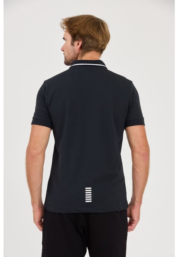 EA7 Emporio Armani - EA7 Granatowa koszulka polo. Typ kołnierza: polo. Kolor: niebieski
