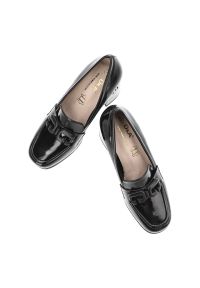 Czarne Półbuty S.Barski Eleganckie Lakierowane Obuwie Damskie. Okazja: do pracy. Kolor: czarny. Materiał: lakier. Obcas: na obcasie. Styl: elegancki. Wysokość obcasa: średni #6