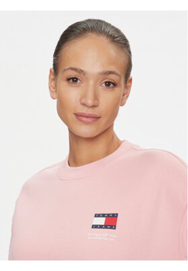Tommy Jeans Bluza Graphic Flag DW0DW17328 Różowy Boxy Fit. Kolor: różowy. Materiał: bawełna