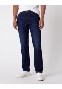 Wrangler - MĘSKIE SPODNIE JEANSOWE WRANGLER GREENSBORO DARK FEVER W15QQ892G