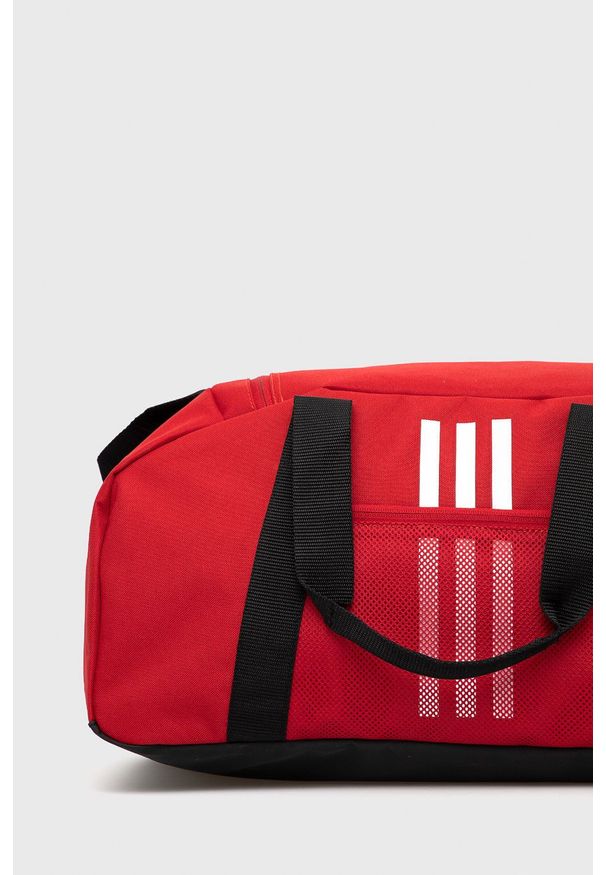 adidas Performance - Torba. Kolor: czerwony. Materiał: poliester