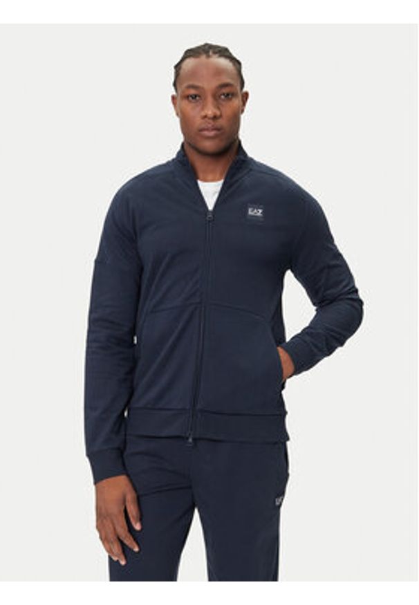 EA7 Emporio Armani Dres 7M000907 AF13512 UB102 Granatowy Regular Fit. Kolor: niebieski. Materiał: bawełna