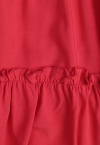 Born2be - Czerwona Gładka Sukienka Mini Taliowana z Falbankami Wokół Ramion Zynnas. Typ kołnierza: kołnierz z falbankami. Kolor: czerwony. Wzór: gładki. Sezon: lato. Długość: mini #5