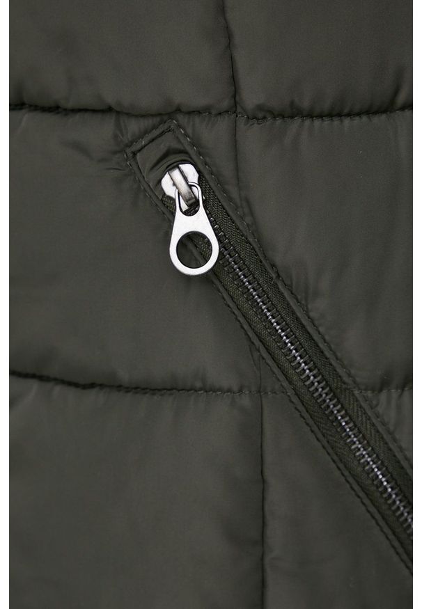 Vero Moda Kurtka damska kolor zielony zimowa. Kolor: zielony. Materiał: poliester, futro. Sezon: zima