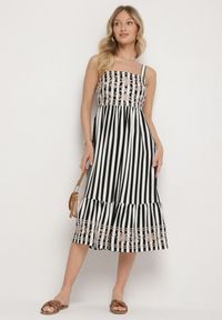 Born2be - Czarno-Biała Sukienka z Bawełny Ozdobiona Haftem Redale. Okazja: na co dzień. Kolor: czarny. Materiał: bawełna. Długość rękawa: na ramiączkach. Wzór: haft, aplikacja. Typ sukienki: proste. Styl: klasyczny, casual, elegancki #5