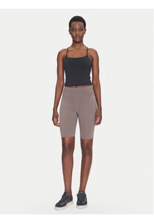GIRLFRIEND COLLECTIVE - Girlfriend Collective Top Float Willa 1031 Czarny Slim Fit. Kolor: czarny. Materiał: syntetyk