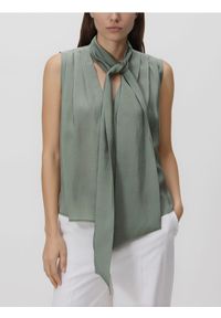 Reserved - Bluzka z szalem - oliwkowy. Kolor: oliwkowy. Materiał: tkanina. Wzór: gładki. Styl: klasyczny #1
