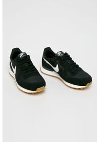 Nike Sportswear - Buty WMNS Internationalist. Zapięcie: sznurówki. Kolor: czarny. Materiał: syntetyk, materiał, skóra, guma. Szerokość cholewki: normalna. Obcas: na obcasie. Wysokość obcasa: średni, niski #4
