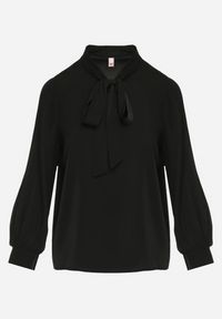 Born2be - Czarna Bluzka z Trójkątnym Dekoltem i Wiązaniem wokół Szyi Flovena. Okazja: na co dzień. Kolor: czarny. Styl: elegancki, casual #7