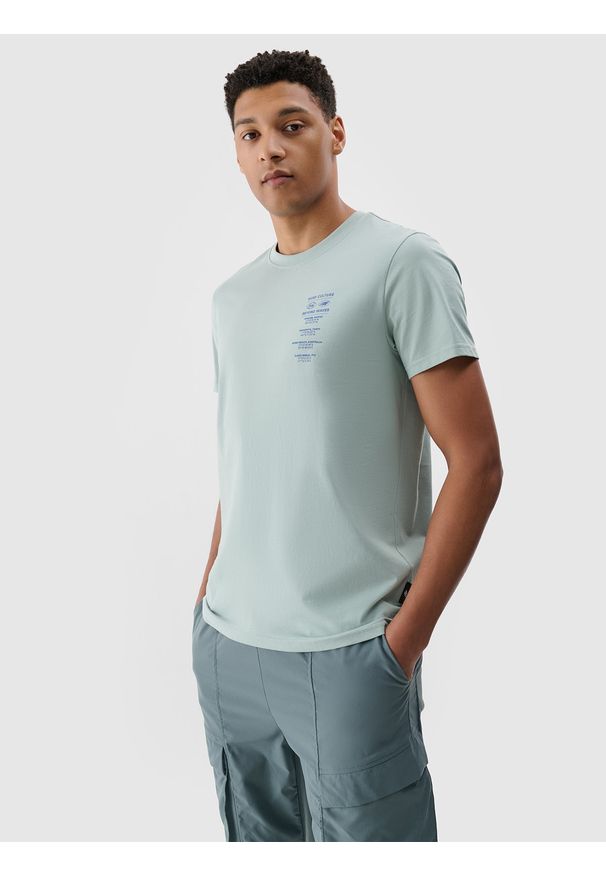 4f - 4F T-shirt regular z nadrukiem męski - turkusowy M. Okazja: na co dzień. Kolor: turkusowy. Materiał: dzianina, jersey, bawełna. Wzór: nadruk. Styl: casual, klasyczny, sportowy