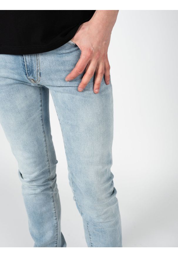 Iceberg Jeansy | 2SK16003 | Mężczyzna | Niebieski. Okazja: na co dzień. Kolor: niebieski. Wzór: aplikacja. Styl: elegancki, casual