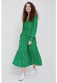 Y.A.S sukienka kolor zielony maxi rozkloszowana. Kolor: zielony. Materiał: materiał, tkanina, wiskoza. Typ sukienki: rozkloszowane. Długość: maxi