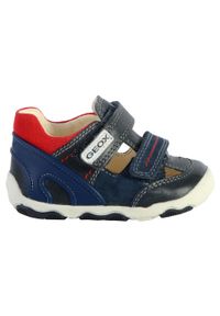 Sandały Geox Model B New Balu Boy A Kolor Niebieski. Kolor: niebieski. Materiał: skóra. Sport: turystyka piesza