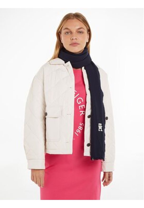 TOMMY HILFIGER - Tommy Hilfiger Szal Th Femmine Scarf AW0AW14927 Granatowy. Kolor: niebieski. Materiał: materiał