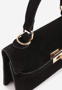 Born2be - Czarna Elegancka Torebka Kuferek z Imitacji Zamszu z Dodatkowym Łańcuszkiem Epona. Kolor: czarny. Materiał: zamszowe. Styl: elegancki. Rodzaj torebki: na ramię #2