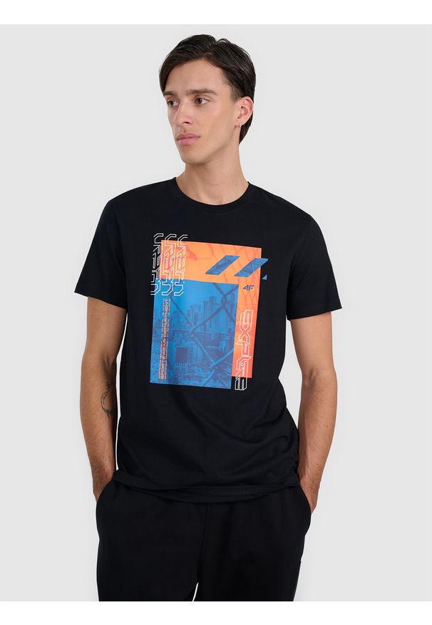 4f - 4F T-shirt regular z nadrukiem męski - czarny S. Kolor: czarny. Materiał: skóra, bawełna. Wzór: nadruk