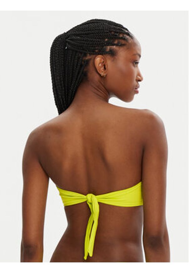 Guess Góra od bikini E5GJ56 LY00K Żółty. Kolor: żółty. Materiał: syntetyk