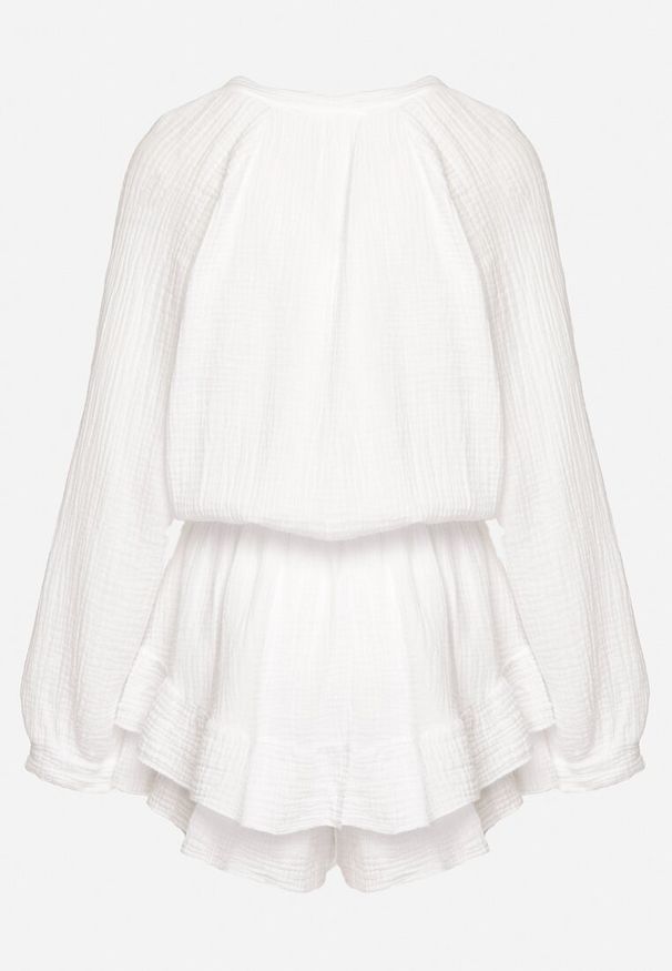 Born2be - Biały Wiązany Bawełniany Kombinezon Boho z Falbankami i Wiązaniem Lalelia. Okazja: na co dzień, na imprezę. Kolor: biały. Materiał: bawełna. Sezon: lato. Styl: boho