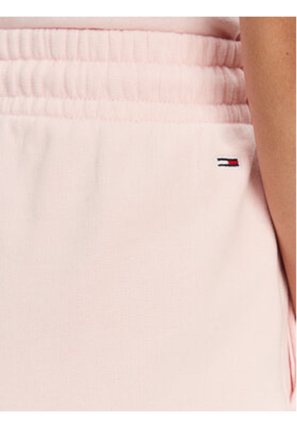 Tommy Jeans Szorty sportowe Script DW0DW20353 Różowy Regular Fit. Kolor: różowy. Materiał: bawełna