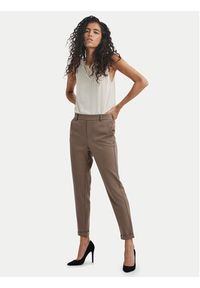 Vero Moda Chinosy Maya 10225280 Brązowy Regular Fit. Kolor: brązowy. Materiał: syntetyk #3