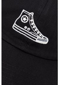 Converse czapka kolor czarny gładka. Kolor: czarny. Wzór: gładki