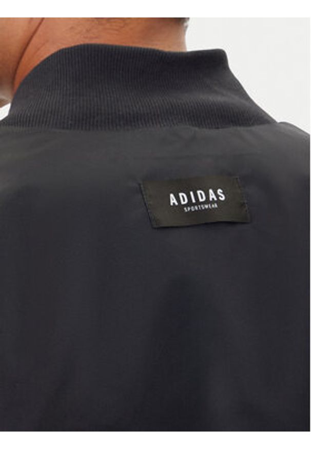Adidas - adidas Kurtka bomber Stadium JN1825 Czarny Loose Fit. Kolor: czarny. Materiał: syntetyk