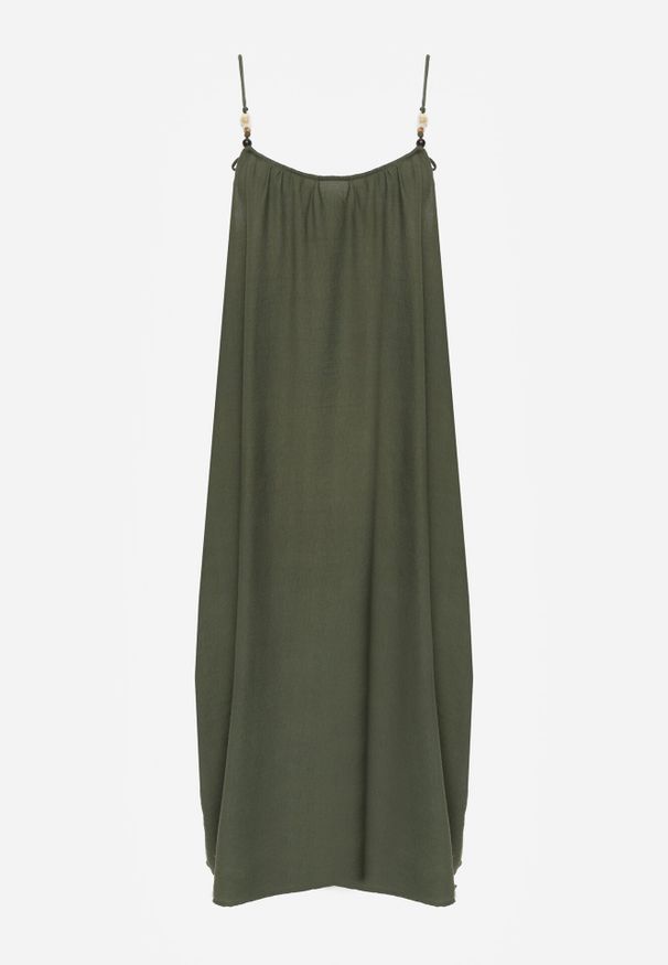 Born2be - Zielona Pudełkowa Sukienka Boho z Wiskozy na Ramiączkach z Ozdobnymi Koralikami Erane. Okazja: na co dzień. Kolekcja: plus size. Kolor: zielony. Materiał: wiskoza. Długość rękawa: na ramiączkach. Typ sukienki: proste, dla puszystych. Styl: boho