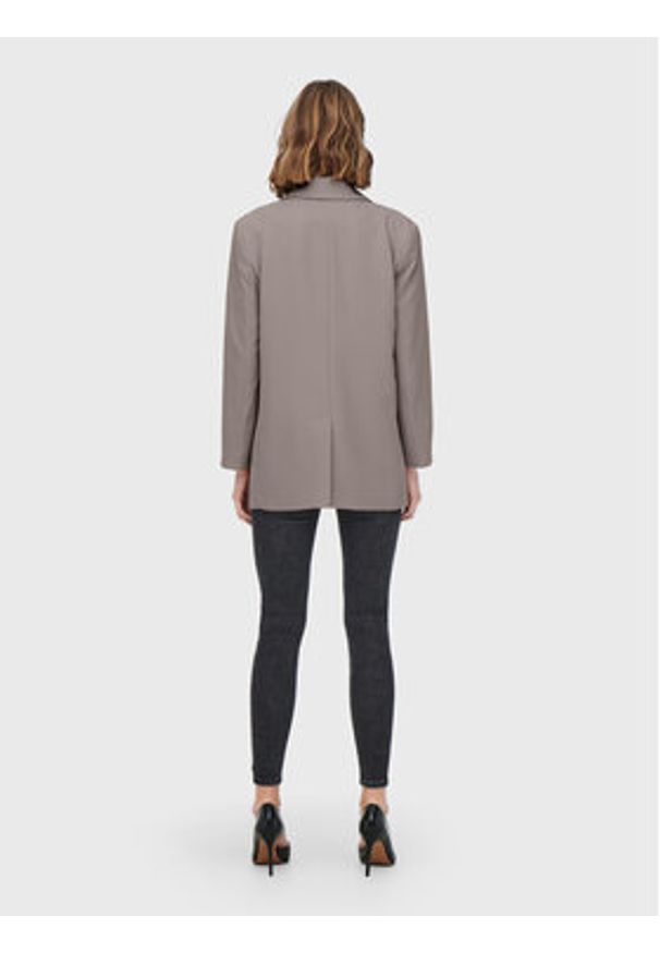 only - ONLY Marynarka Lana-Berry 15245698 Szary Regular Fit. Kolor: szary. Materiał: syntetyk