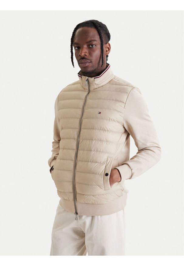 TOMMY HILFIGER - Tommy Hilfiger Kurtka przejściowa Mix Media Ess MW0MW41329 Beżowy Regular Fit. Kolor: beżowy. Materiał: bawełna