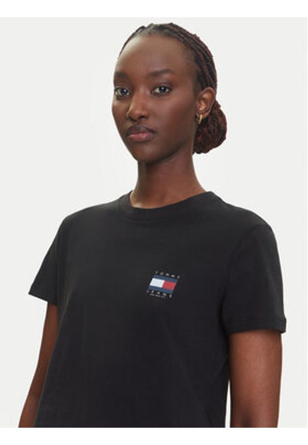 Tommy Jeans T-Shirt Flag DW0DW21423 Czarny Regular Fit. Kolor: czarny. Materiał: bawełna