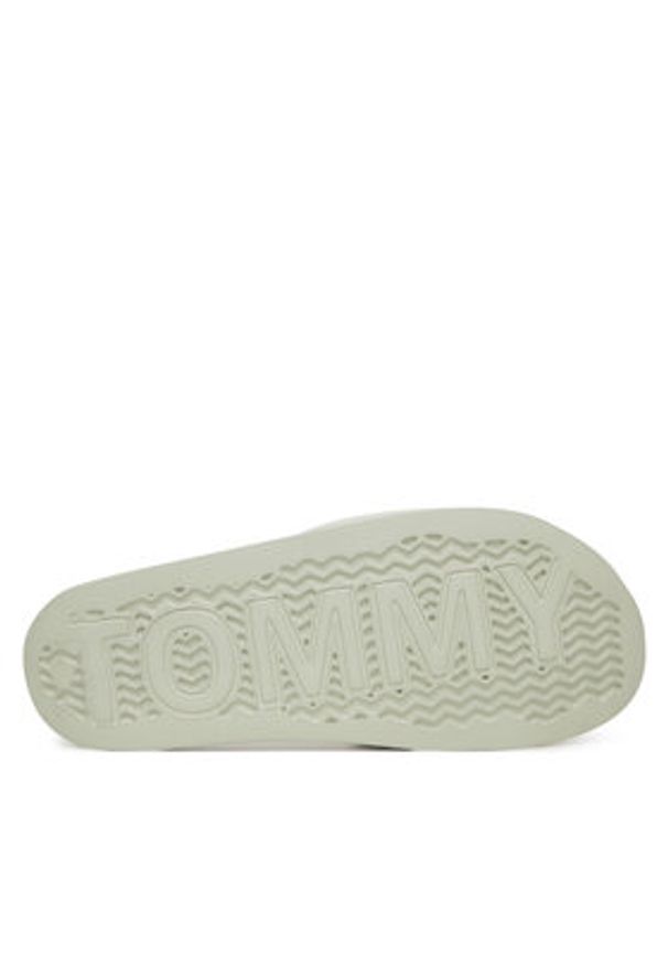 Tommy Jeans Klapki Flag Pool Slide Patent EN0EN02901 Zielony. Kolor: zielony. Materiał: skóra