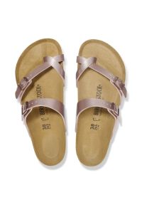 Japonki damskie Birkenstock Mayari BF. Okazja: na co dzień. Kolor: brązowy. Materiał: materiał. Wzór: paski. Sezon: lato. Styl: elegancki, casual