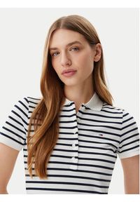 Tommy Jeans Sukienka codzienna DW0DW20383 Granatowy Regular Fit. Okazja: na co dzień. Kolor: niebieski. Materiał: bawełna. Typ sukienki: proste. Styl: casual