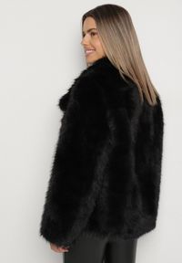 Born2be - Czarna Kurtka Dwustronna w Stylu Biker z Futerkiem Aflita. Okazja: na co dzień, na spacer. Kolor: czarny. Materiał: futro. Długość: krótkie. Styl: casual, elegancki #6