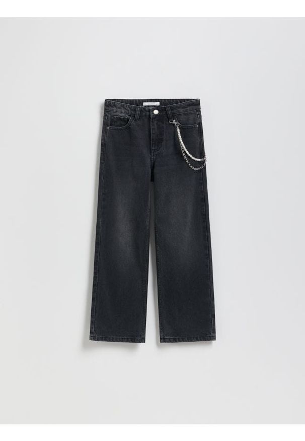 Reserved - Jeansy straight z łańcuszkiem - czarny. Kolor: czarny