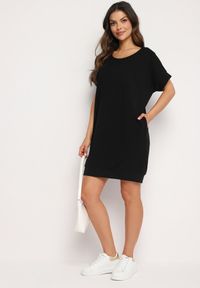 Born2be - Czarna Pudełkowa Sukienka T-shirtowa o Krótkim Kroju Orlella. Kolor: czarny. Sezon: lato #3