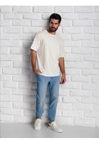 Sinsay - Jeansy jogger - niebieski. Kolor: niebieski
