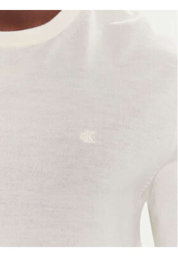 Calvin Klein Sweter LV04LB305G Écru Regular Fit. Kolor: kremowy. Materiał: wełna