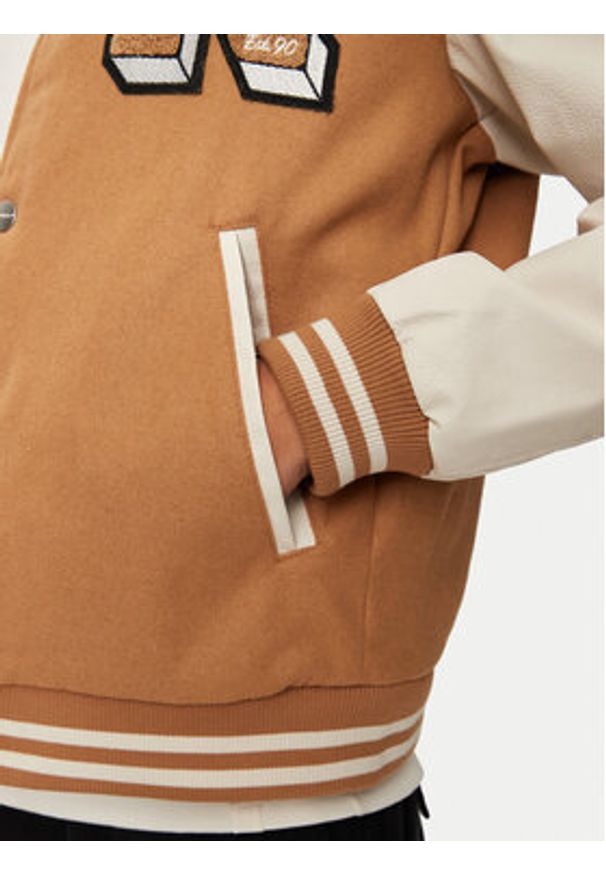 Jack & Jones Kurtka bomber Carter 12260455 Beżowy Regular Fit. Kolor: beżowy. Materiał: syntetyk