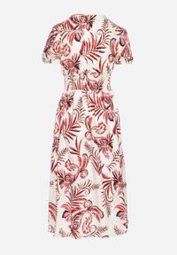 Born2be - Czerwona Rozkloszowana Sukienka z Dekoltem w Serek Zdobiona Roślinnym Wzorem Evilirae. Okazja: na co dzień, na spotkanie biznesowe, do pracy. Typ kołnierza: dekolt w serek. Kolor: czerwony. Wzór: aplikacja. Styl: casual, biznesowy #5