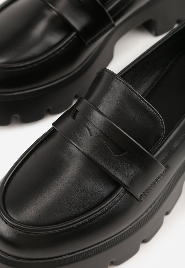 Renee - Czarne Mokasyny na Platformie z Tłoczeniem Guinelle. Kolor: czarny. Materiał: jeans. Sezon: wiosna. Obcas: na platformie