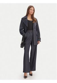 Guess Spodnie materiałowe W6RB65 WL842 Granatowy Regular Fit. Kolor: niebieski. Materiał: syntetyk #4