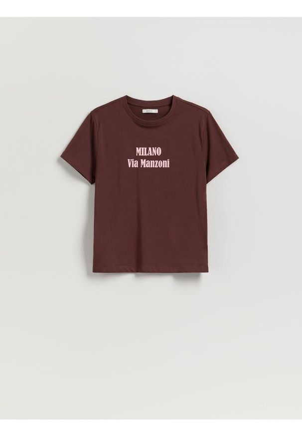 Reserved - T-shirt z nadrukiem - ciemnobrązowy. Kolor: brązowy. Materiał: bawełna. Wzór: nadruk
