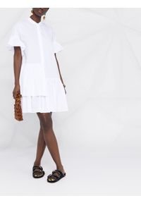 TwinSet - Sukienka z asymetrycznymi falbanami Twinset. Typ kołnierza: kołnierzyk stójkowy. Kolor: biały. Materiał: bawełna, tkanina, elastan. Typ sukienki: asymetryczne. Styl: klasyczny #1
