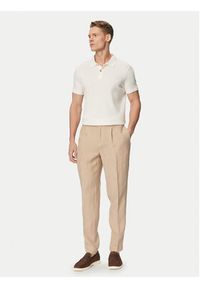 TOMMY HILFIGER - Tommy Hilfiger Spodnie materiałowe Smart Casual MW0MW42708 Beżowy ciemny Regular Fit. Okazja: na co dzień. Kolor: beżowy. Materiał: len. Styl: casual #4